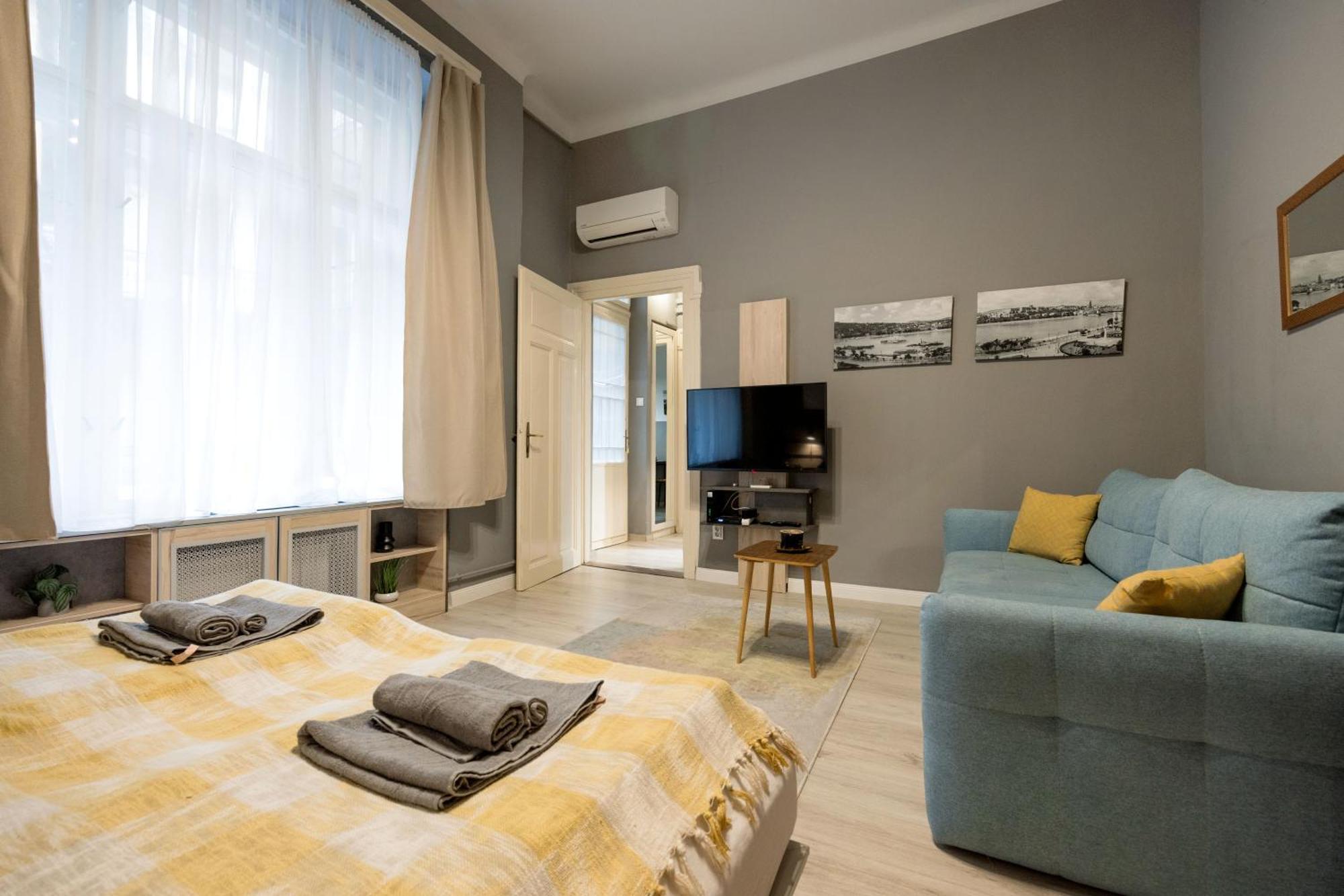 شقة Urban Tranquillity By The Main Shopping Street بودابست المظهر الخارجي الصورة